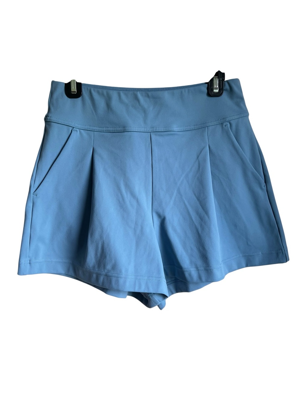 Halara DayStretch High Waisted‎ Pleated Shorts Womens M Blue Pockets Travel Golf